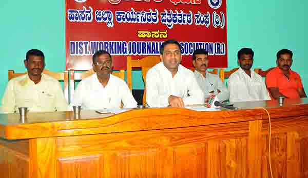 ಡಿಸೆಂಬರ್ ಒಳಗೆ ಸಾಲಗಾಮೆ ಹೋಬಳಿ ಎಲ್ಲಾ ಕೆರೆಗೆ ನೀರು ಹರಿಸದಿದ್ದರೆ ಪ್ರತಿಭಟನೆ ಎಚ್ಚರಿಕೆ